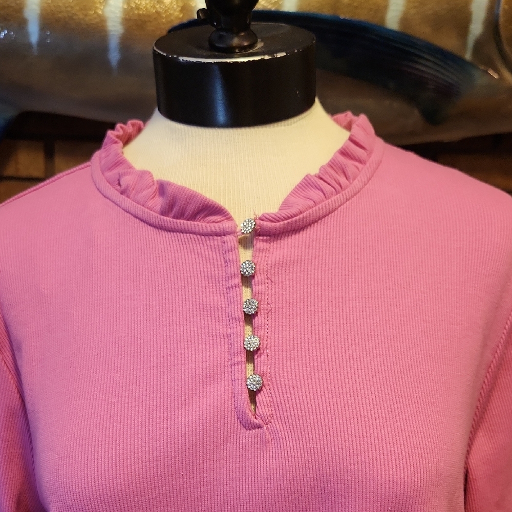 CeCe Vibrant Pink Rhinestone Button Henley Y2k Ribbed Ruffled Base Layer Shirt - Picture 2 of 16